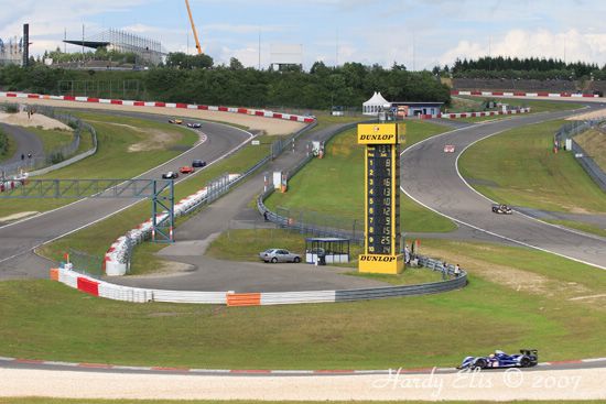 1000Km Nuerburgring 2007 - 05 Dunlop-Kehre 86