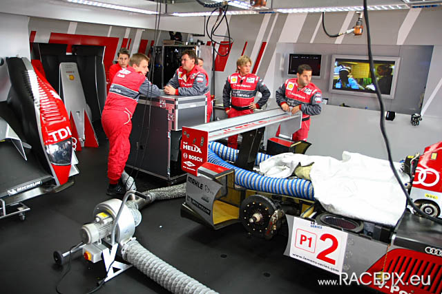 1000Km-Rennen NR 2008 - Sa 01 Fahrerlager IMG_0051