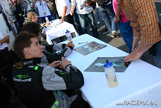 1000Km-Rennen NR 2008 - So 03 Boxen IMG_1781