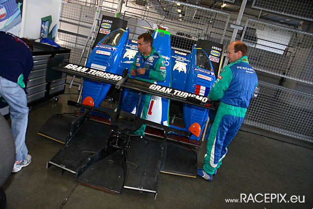 1000Km-Rennen NR 2008 - So 03 Boxen IMG_1799