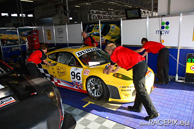 1000Km-Rennen NR 2008 - So 03 Boxen IMG_1811