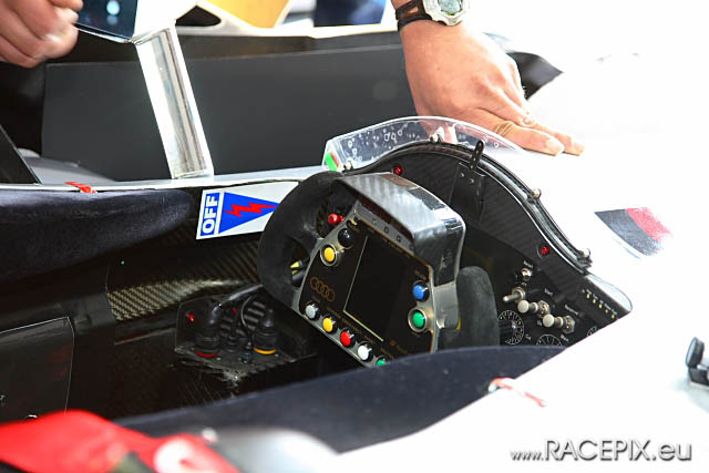 1000Km-Rennen NR 2008 - So 03 Boxen IMG_1857