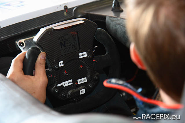 1000Km-Rennen NR 2008 - So 03 Boxen IMG_1871