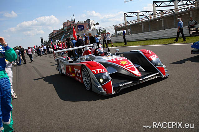 1000Km-Rennen NR 2008 - So 04 Startaufstellung IMG_1939