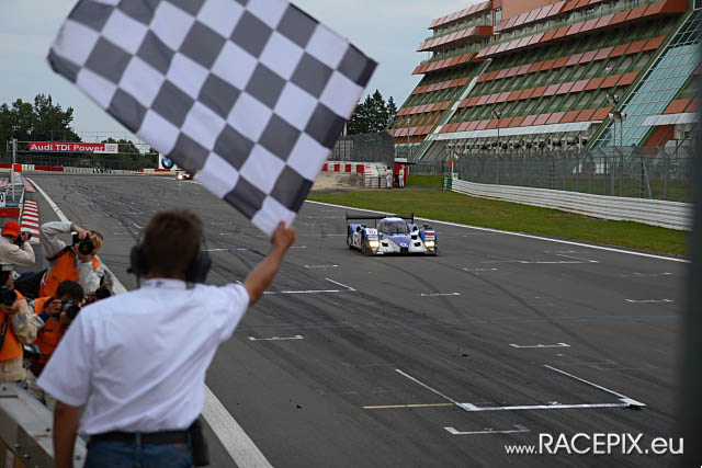 1000Km-Rennen NR 2008 - So 07 Siegerehrung IMG_3738