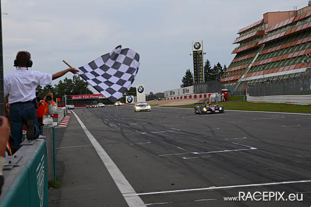 1000Km-Rennen NR 2008 - So 07 Siegerehrung IMG_3749