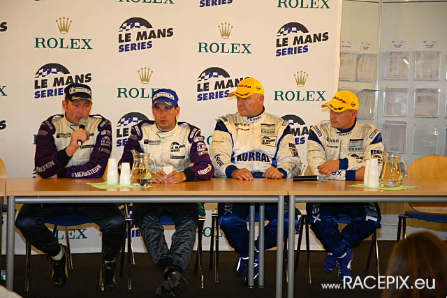 1000Km-Rennen NR 2008 - So 07 Siegerehrung IMG_3911