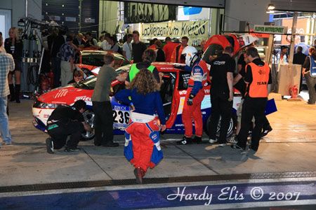 24h-Rennen 2007 - 2 Zeittraining Fr 010