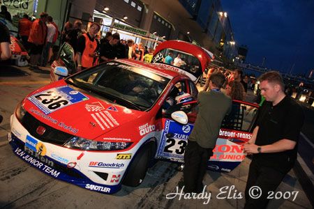 24h-Rennen 2007 - 2 Zeittraining Fr 011