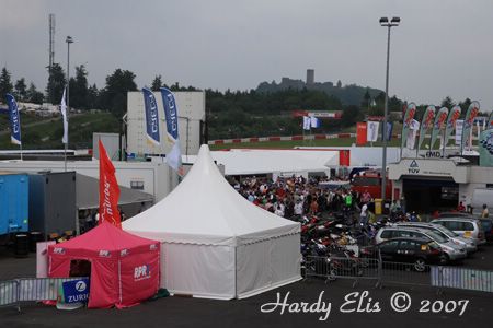 24h-Rennen 2007 - Boxengasse + Startaufstellung 09