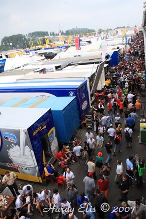 24h-Rennen 2007 - Boxengasse + Startaufstellung 22