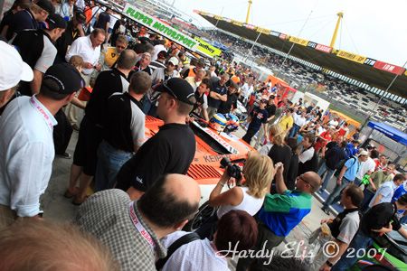 24h-Rennen 2007 - Boxengasse + Startaufstellung 38