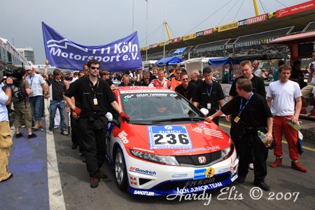 24h-Rennen 2007 - Boxengasse + Startaufstellung 54