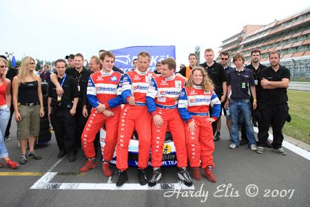 24h-Rennen 2007 - Boxengasse + Startaufstellung 64