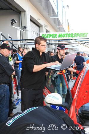 24h-Rennen 2007 - Boxengasse + Breitscheid Nacht 011