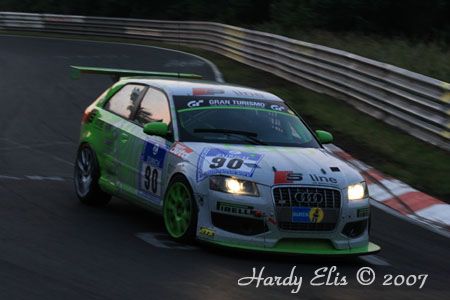 24h-Rennen 2007 - Boxengasse + Breitscheid Nacht 041