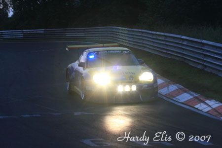 24h-Rennen 2007 - Boxengasse + Breitscheid Nacht 063