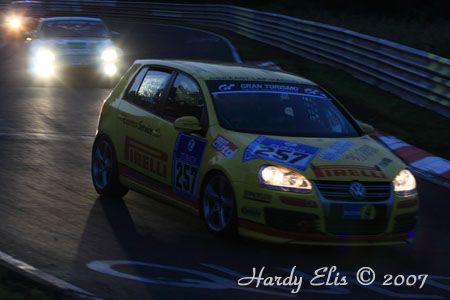 24h-Rennen 2007 - Boxengasse + Breitscheid Nacht 076