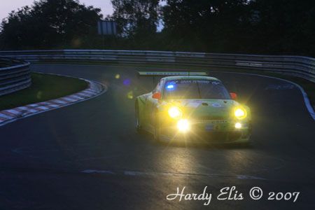 24h-Rennen 2007 - Boxengasse + Breitscheid Nacht 087