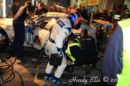 24h-Rennen 2007 - Boxengasse Nacht 08