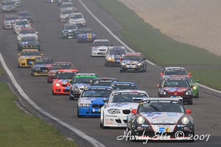 24h-Rennen 2007 - Neustart NGK-Schikane 033