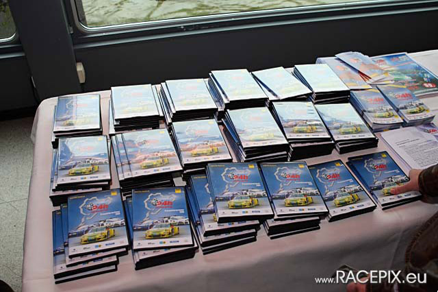 2009-05-12 Pressekonferenz 24h-Rennen IMG_0005