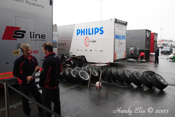 DTM Nuerburgring 2007 - Freitag Fahrerlager 09