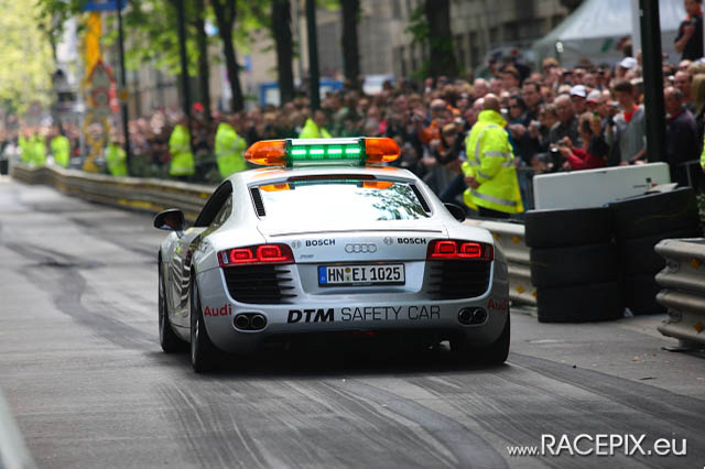 2009-04-19 DTM-Show Dus IMG_0268