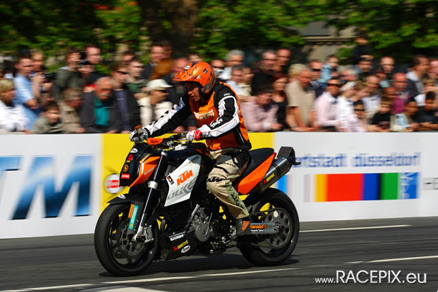 2009-04-19 DTM-Show Dus IMG_0599