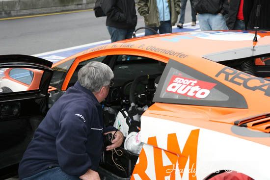 VLN 30-09-06 01 Fahrerlager 39