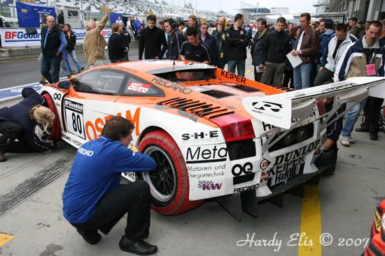 VLN 30-09-06 01 Fahrerlager 43