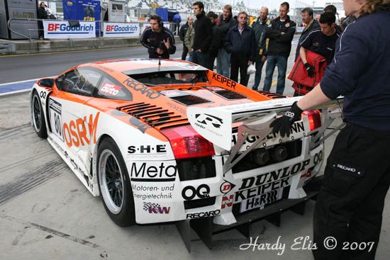 VLN 30-09-06 01 Fahrerlager 44