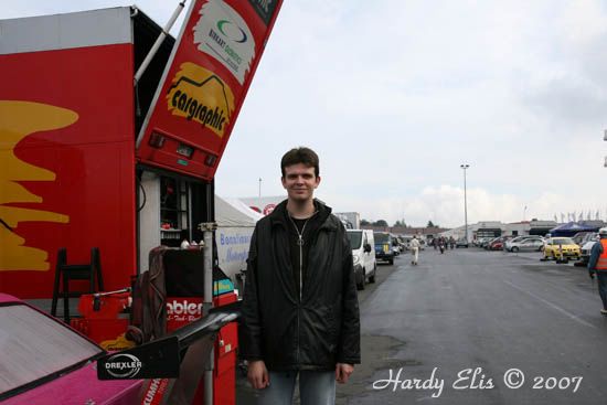 VLN 30-09-06 01 Fahrerlager 53