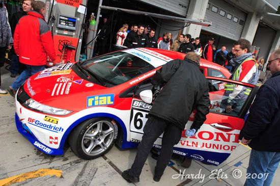 VLN 31-03-2007 03 Boxengasse 10