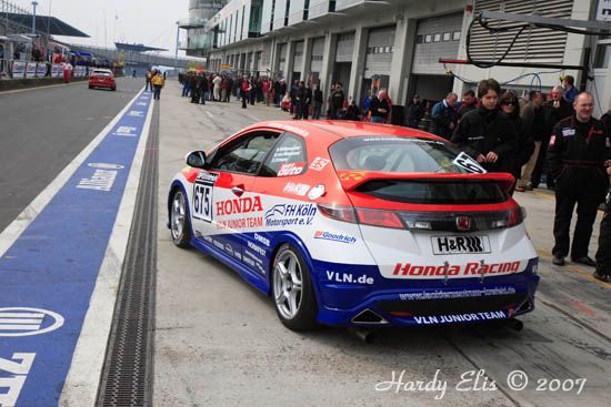 VLN 31-03-2007 03 Boxengasse 12