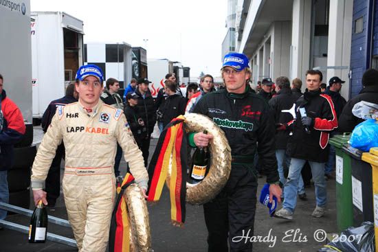 VLN 31-03-2007 03 Boxengasse 22