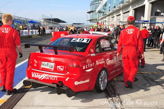 VLN 14-04-2007 01 Boxengasse 026