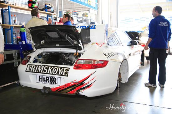 VLN 14-04-2007 01 Boxengasse 031