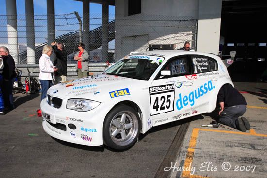 VLN 14-04-2007 01 Boxengasse 041