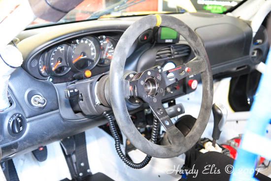 VLN 14-04-2007 01 Boxengasse 066