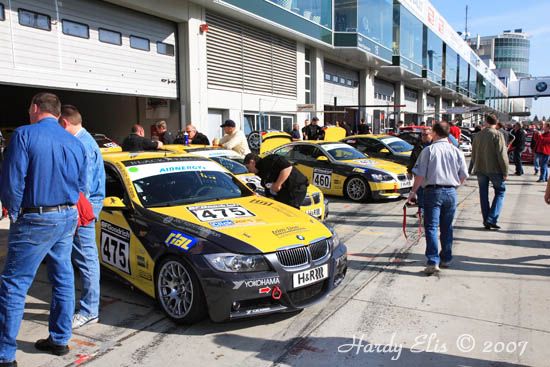 VLN 14-04-2007 01 Boxengasse 085