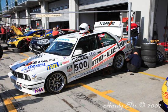 VLN 14-04-2007 01 Boxengasse 112