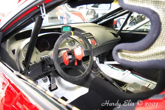 VLN 14-04-2007 01 Boxengasse 117