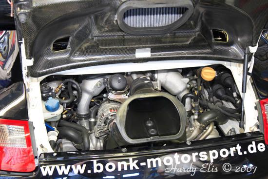 VLN 14-04-2007 01 Boxengasse 125