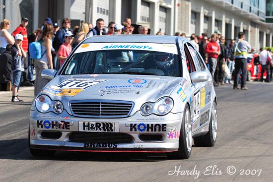 VLN 14-04-2007 02 Boxenausfahrt Startaufstellung 001