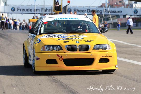 VLN 14-04-2007 02 Boxenausfahrt Startaufstellung 006