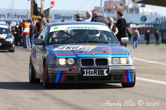 VLN 14-04-2007 02 Boxenausfahrt Startaufstellung 022