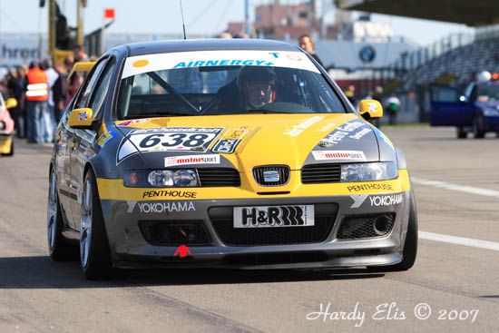 VLN 14-04-2007 02 Boxenausfahrt Startaufstellung 025