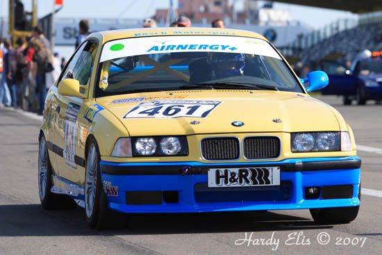 VLN 14-04-2007 02 Boxenausfahrt Startaufstellung 027