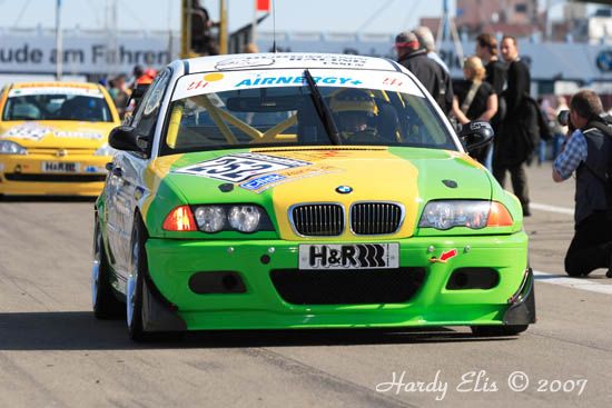 VLN 14-04-2007 02 Boxenausfahrt Startaufstellung 035